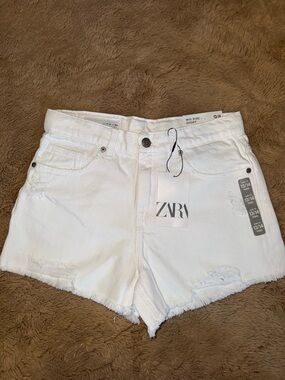 ZARA White Frayed Hem Denim Shorts